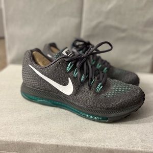Nike zoom all out low